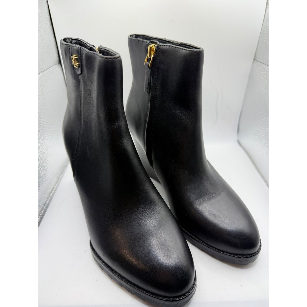 Lauren Ralph Lauren Shaley Black Leather Wedge Ankle Boots Gold Logo Size 6B - Picture 1 of 7